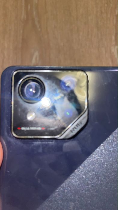ASUS ROG Phone 8