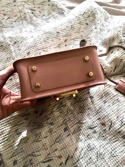 Чанта Furla в бонбоно розово