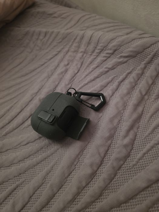 Срочно продам наушники samsung buds 3