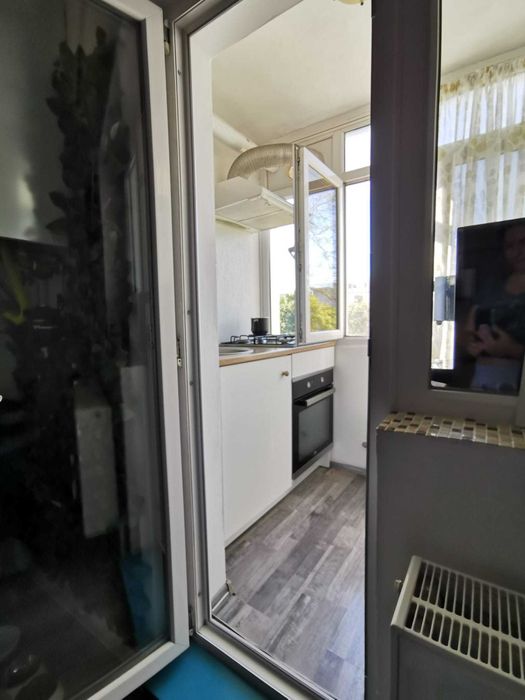 Vand apartament 2 camere Decomandat- Lapus