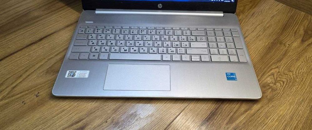hp laptop i3 12 kafolati bor