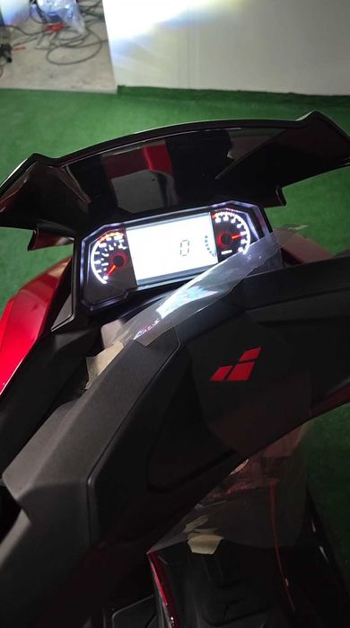 Vanzare Scuter Aura 125 Lexmoto