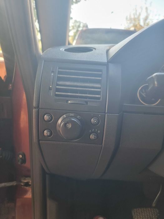 OPEL Meriva 2004 — imagine 3