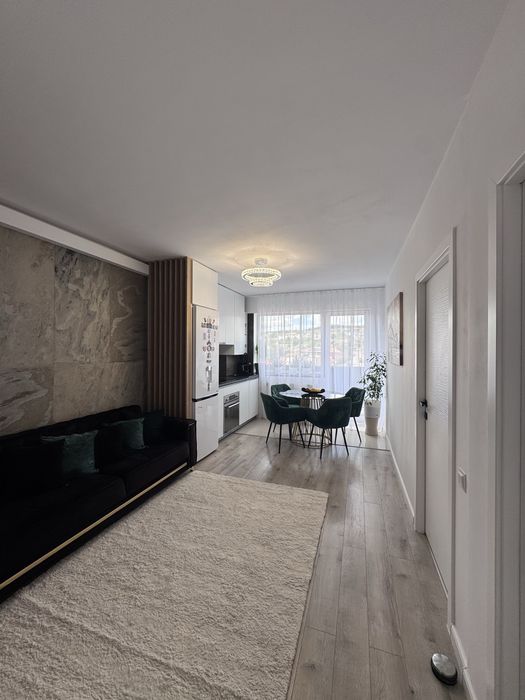 Apartament  2 dormitoare + living cu bucatarie open space + 2 balcoane