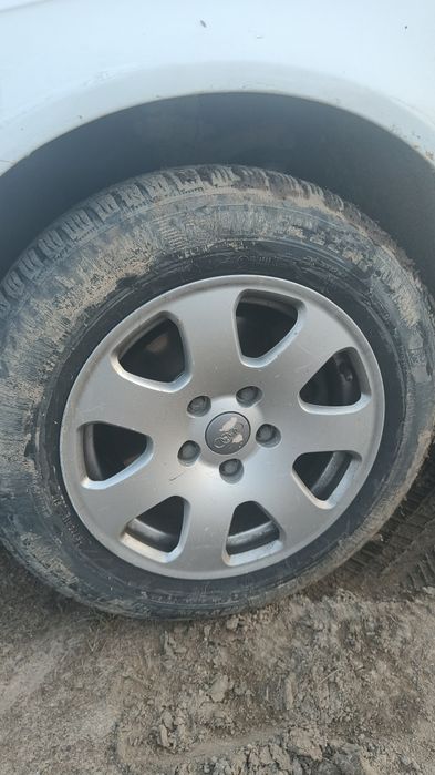 Vând roți de Audi Michelin