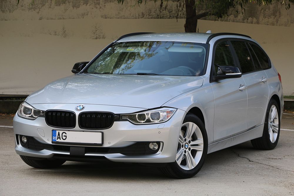 BMW seria 3/F31/320d/3 butoane/Sportline