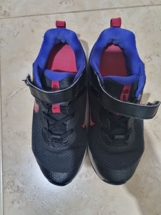 Маратонки Nike 33.5 номер