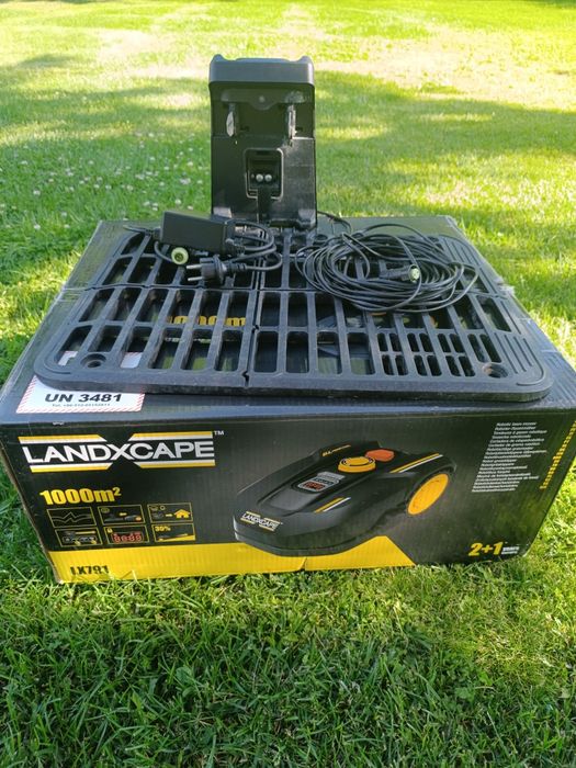 Продавам косачка робот LandscapX791