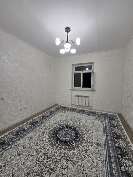 Сергели районда 9-худудда 2/7/7 уй сотилади. 3-бекат 55 квм