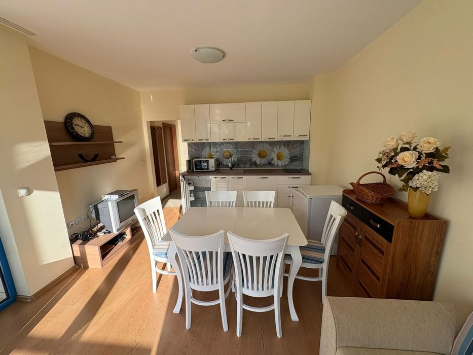 Продава се Двустаен апартамент в к.к. Слънчев бряг - 72 кв.м за 1195 €/кв.м - Снимка #3