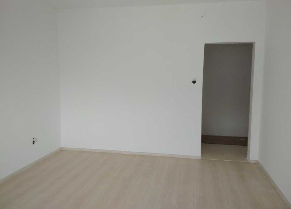 Двустаен апартамент в Студентски град