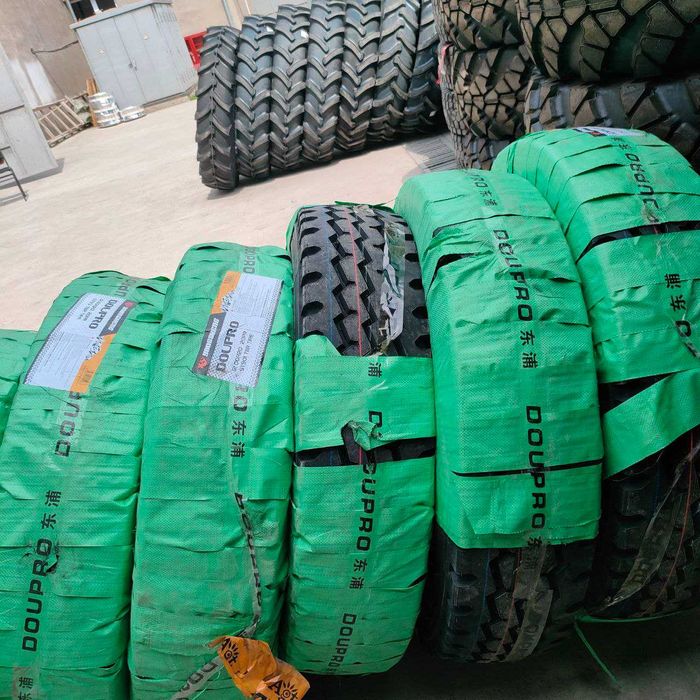 Samosval Howo Man Chakmanlarga 12.00R20 razmer ilon izli balonlar bor