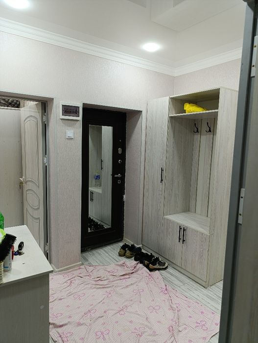 Продам трёх комнатную квартиру в кибрае