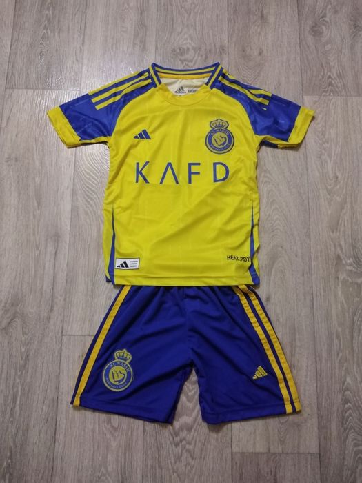 Роналдо Ал Насър жълт син