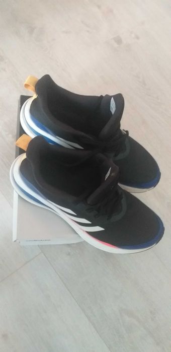 Детски сандали естествена кожа размер 27  цена 35лв