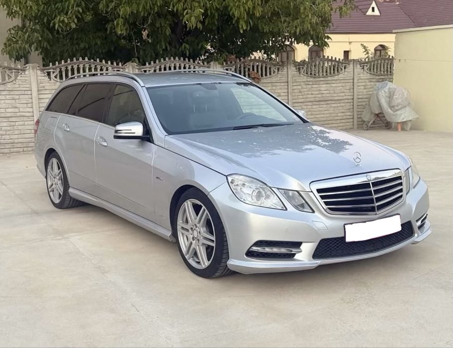 MERCEDES-BENZ E-Class 2012 — imagine 3