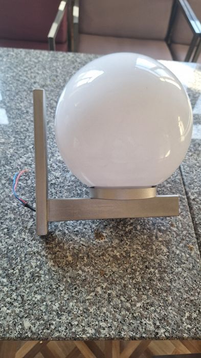 Светильник, Бра шар в стиле хай тек.