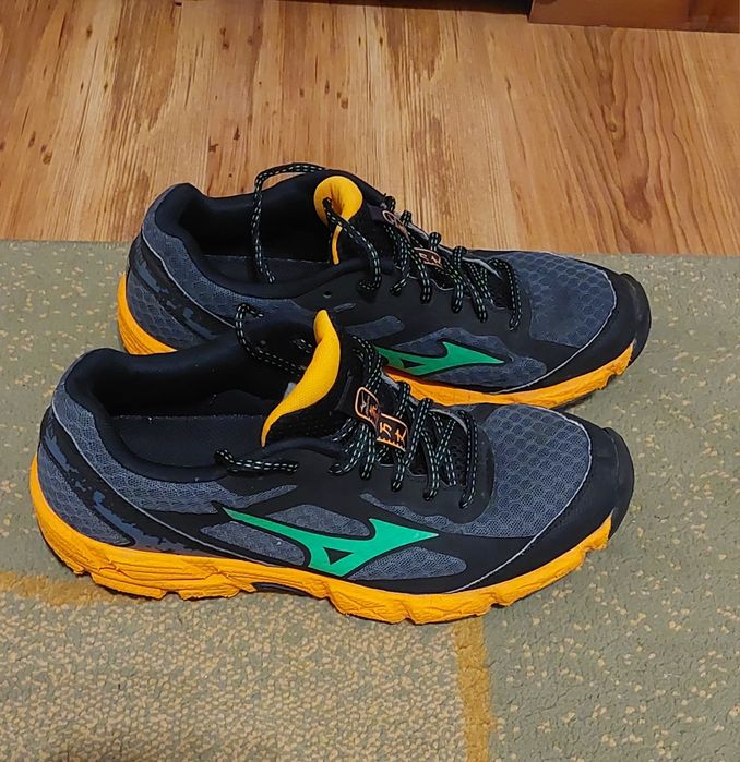 Продавам маратонки "Mizuno",в перфектно състояние
