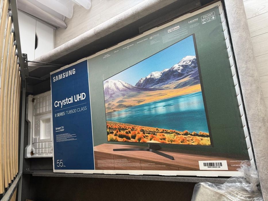 Телевизор Samsung Crystal UHD