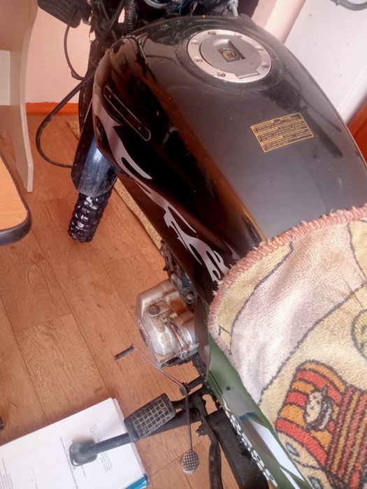 Мотоцикл Яки 200