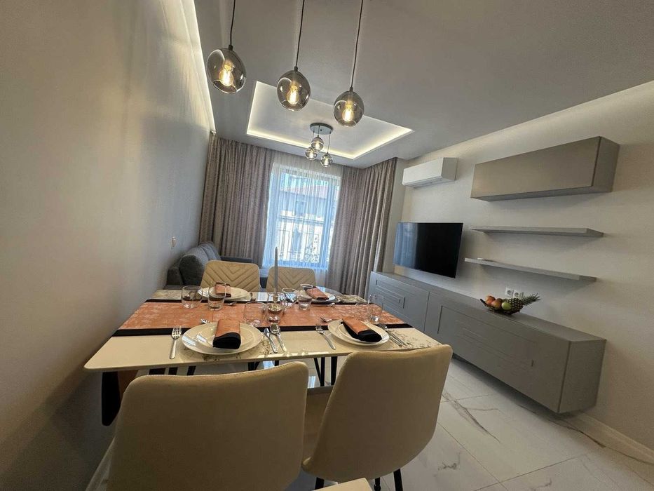 Дава се под наем Двустаен апартамент в София, Център - 75 кв.м за 600 € - Снимка #4
