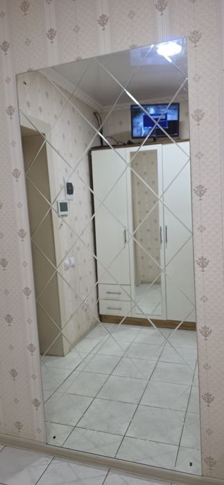 Зеркало декоративное