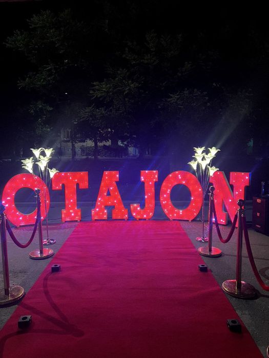 Onajon Otajon yozuvli dekoratsiyalar  Онажон Отажон офармления
