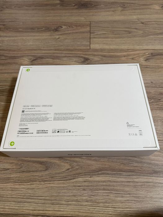 Macbook Air M4 16/256Gb