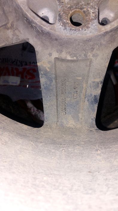 Продам диски с резиной