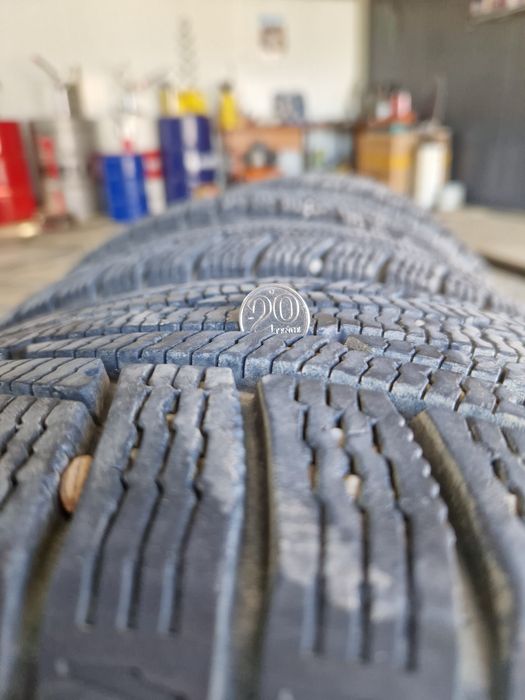 Покрышки                    .