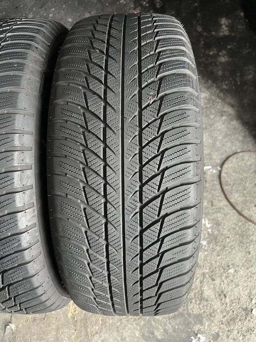 4 anvelope iarna 225/55/17 , Bridgestone , RunFlat!