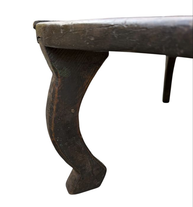 Masuta taraneasca veche blat rotund