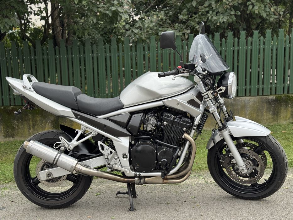 Suzuki Bandit 650 dotat cu ABS (Naked/Hornet/FZ6/GSR)