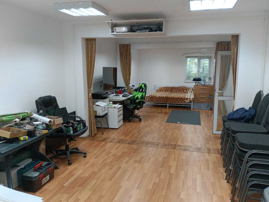 Casa 360 mp cu teren 570 m pt 2 case  Buc-Magurele int. cu Antiaeriana