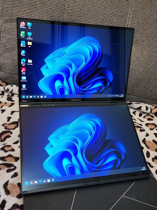 Ультрабук ASUS Zenbook Duo UX8406C