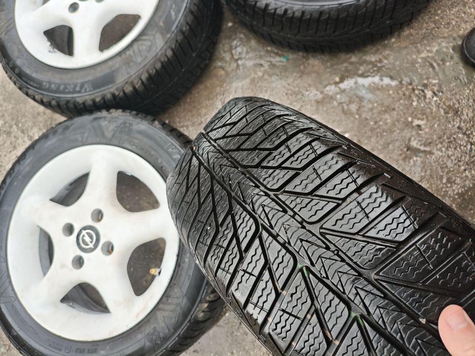 Диски с покрышками R15 и R14