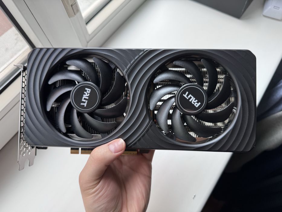 Видеокарта RTX 5060 Palit Dual