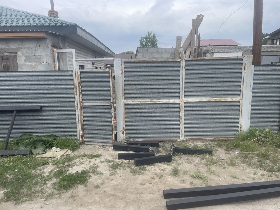 Продам ворота 2 шт за все 120 тыс