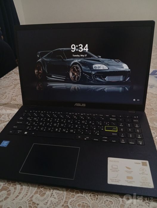 ASUS E510 Laptop Sotiladi!

Holati: yaxshi
Model: ASUS E510
Protsessor