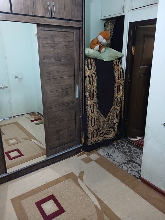 1 xona 2 xona qilingan uy sotiladi narxi 44000