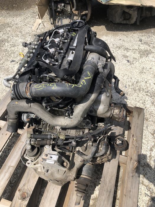 Motor mazda 2.2d cod R2AA Mazda CX7, Mazda 3. Mazda 6 etc Campina • OLX.ro