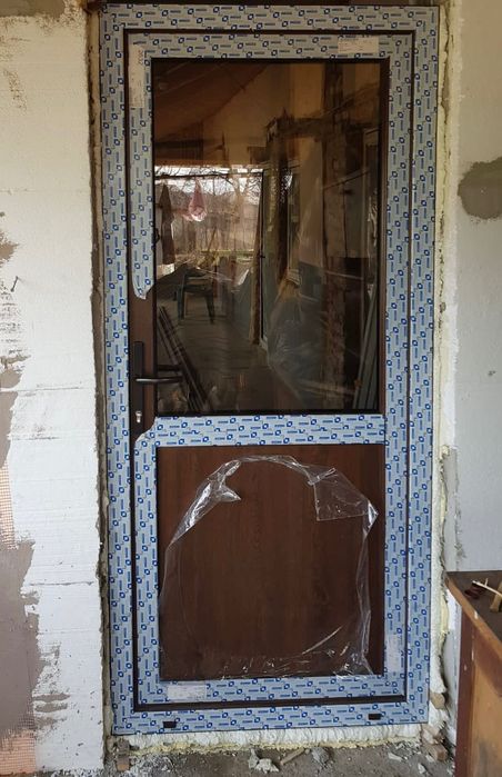 Tamplarie Pvc cu geam termopan Decco 4 camere Gealan , Rehau ,Veka