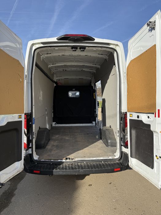 Ford Transit model Lung/ Inalt 2020