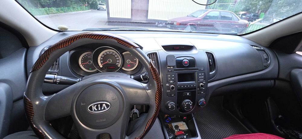 Аренда KIA cerato