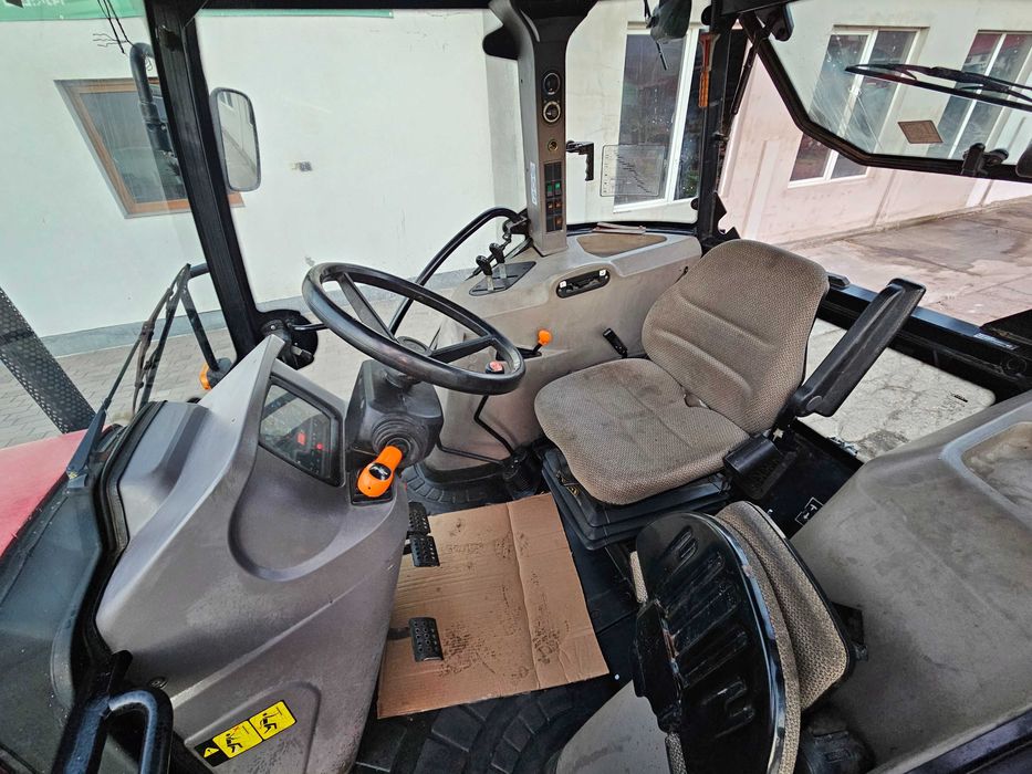 De vanzare tractor Case IH Farmall 105A