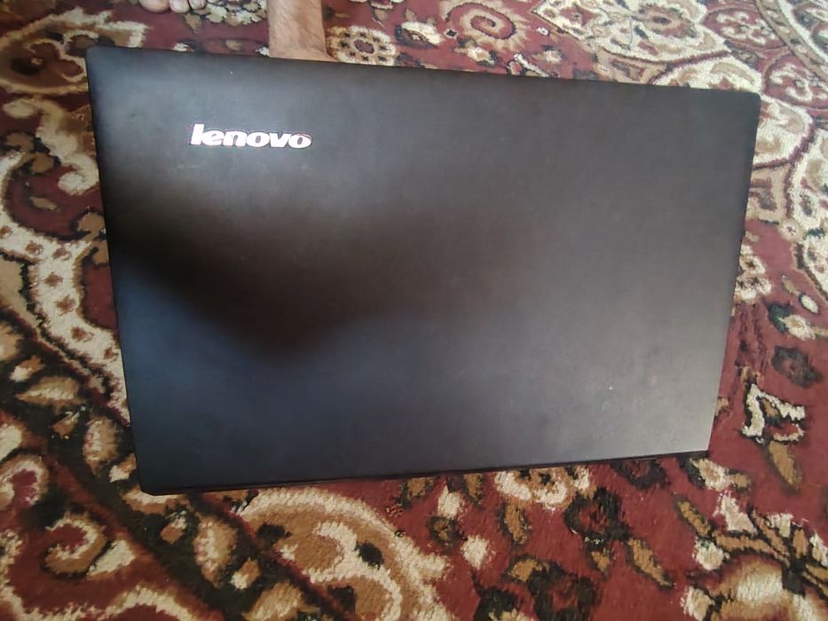 Nooutbuk lenovo B490