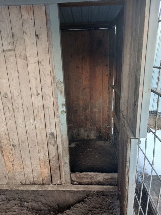 Продам прочный вальер