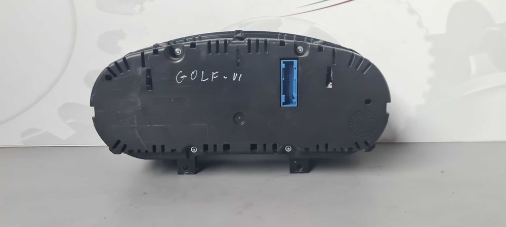 Километраж Golf 6 2012г.