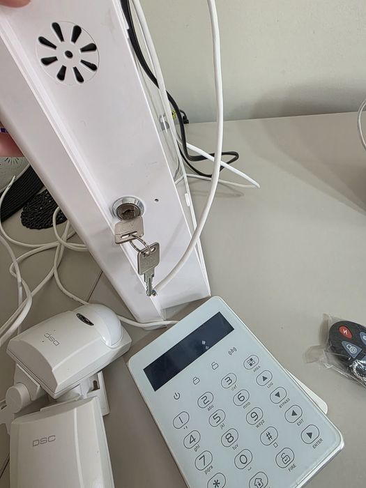 Sistem alarma hybrid (wireless+cablat) Fortezza Pro GSM/IP/TEL