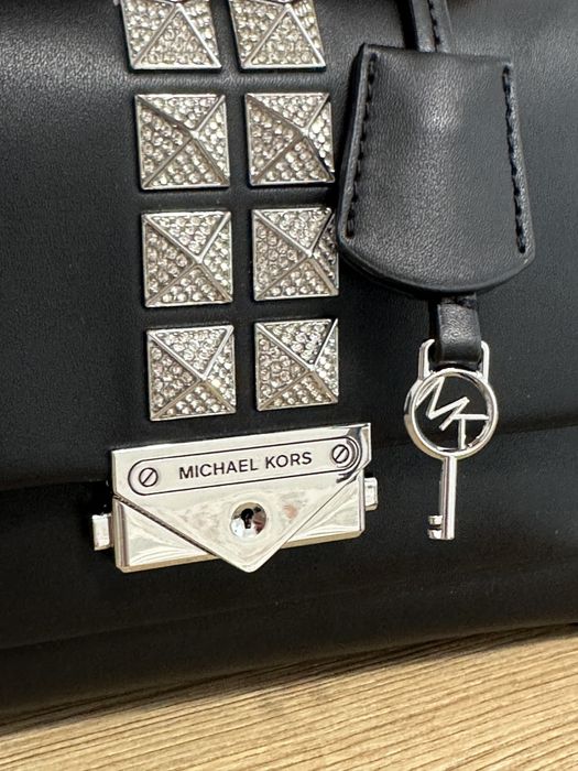 Michael Kors чанта CECE
